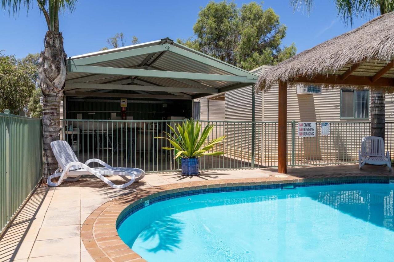 Paringa Caravan Park Renmark Exteriör bild