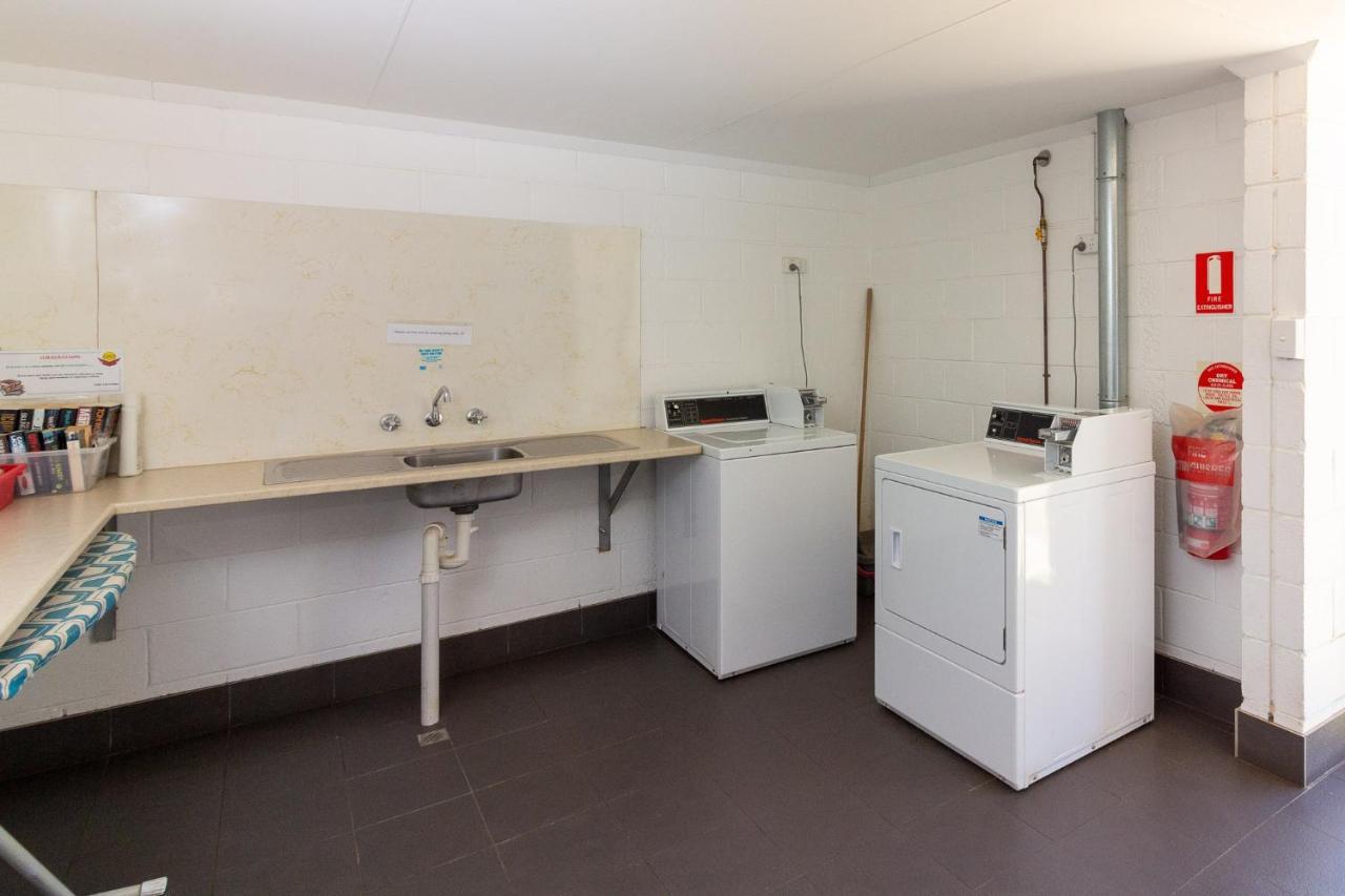 Paringa Caravan Park Renmark Exteriör bild