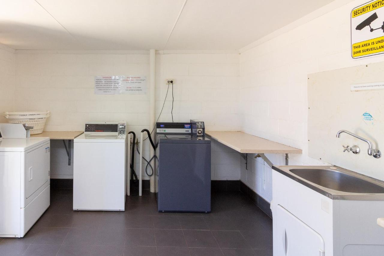 Paringa Caravan Park Renmark Exteriör bild